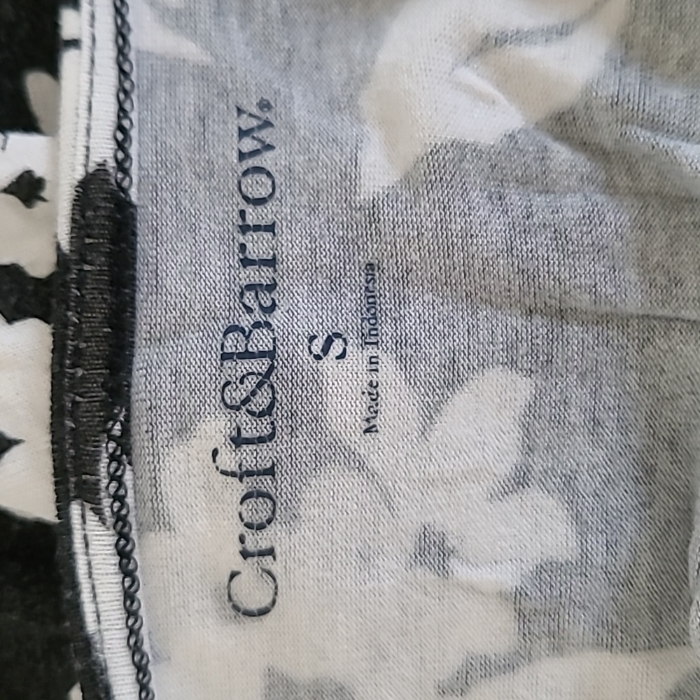 (3614)Croft&Barrow Size S., Black/White, Top, - Picture 6 of 8